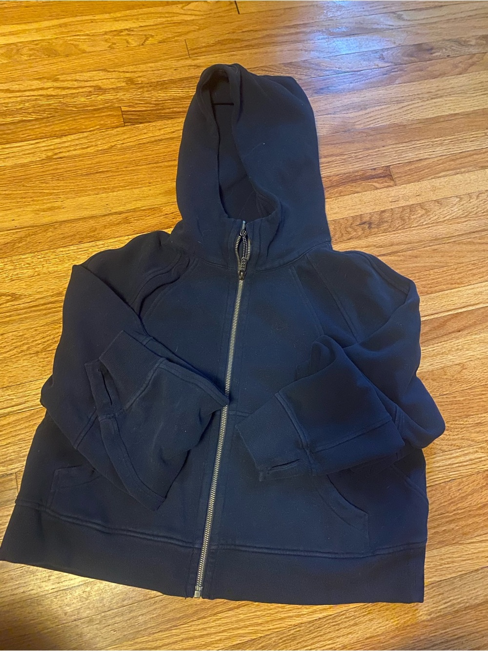 Lululemon Scuba Cropped - Navy - M/L